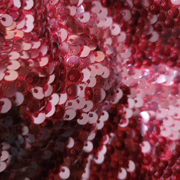 Sequins Halter Top - Picture 3 of 3